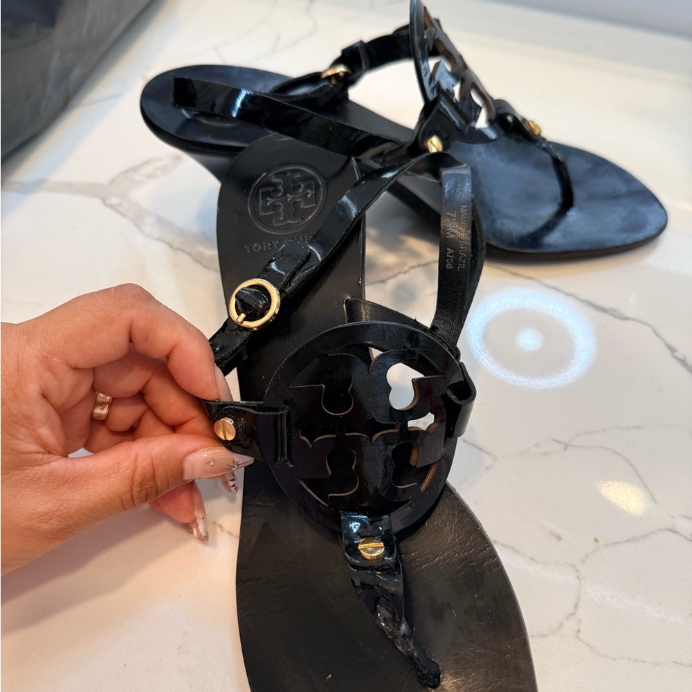 Tory Burch Black Patent Miller Logo Thong Sandals